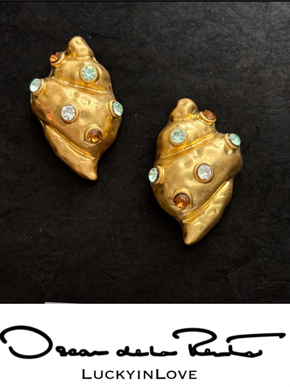 OSCAR DE LA RENTA โข Seashell Post Drop earrings in Neutrals - Picture 4 of 9